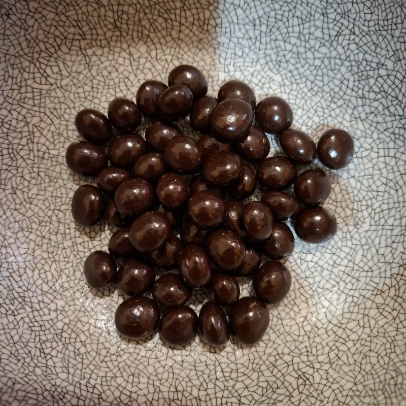 Chicchi di Caffè con cioccolato fondente100g.